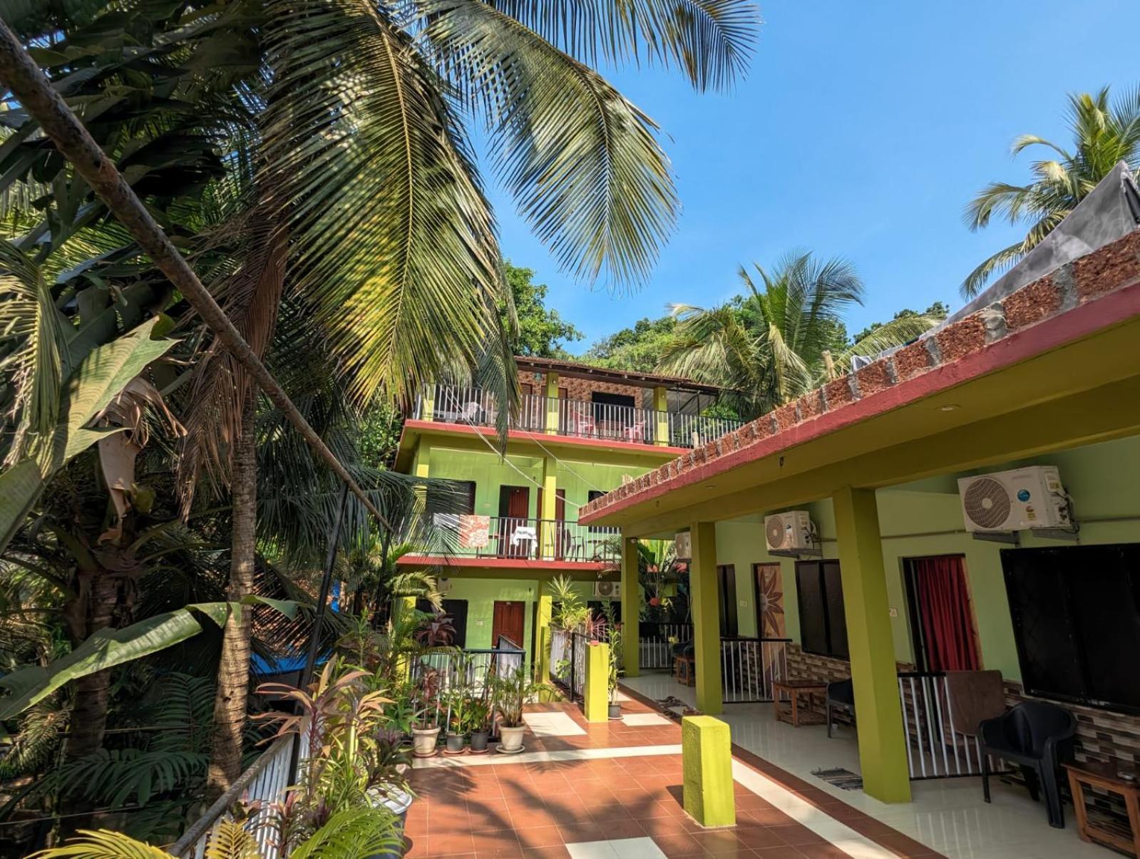 Luciano Guest House Arambol Esterno foto