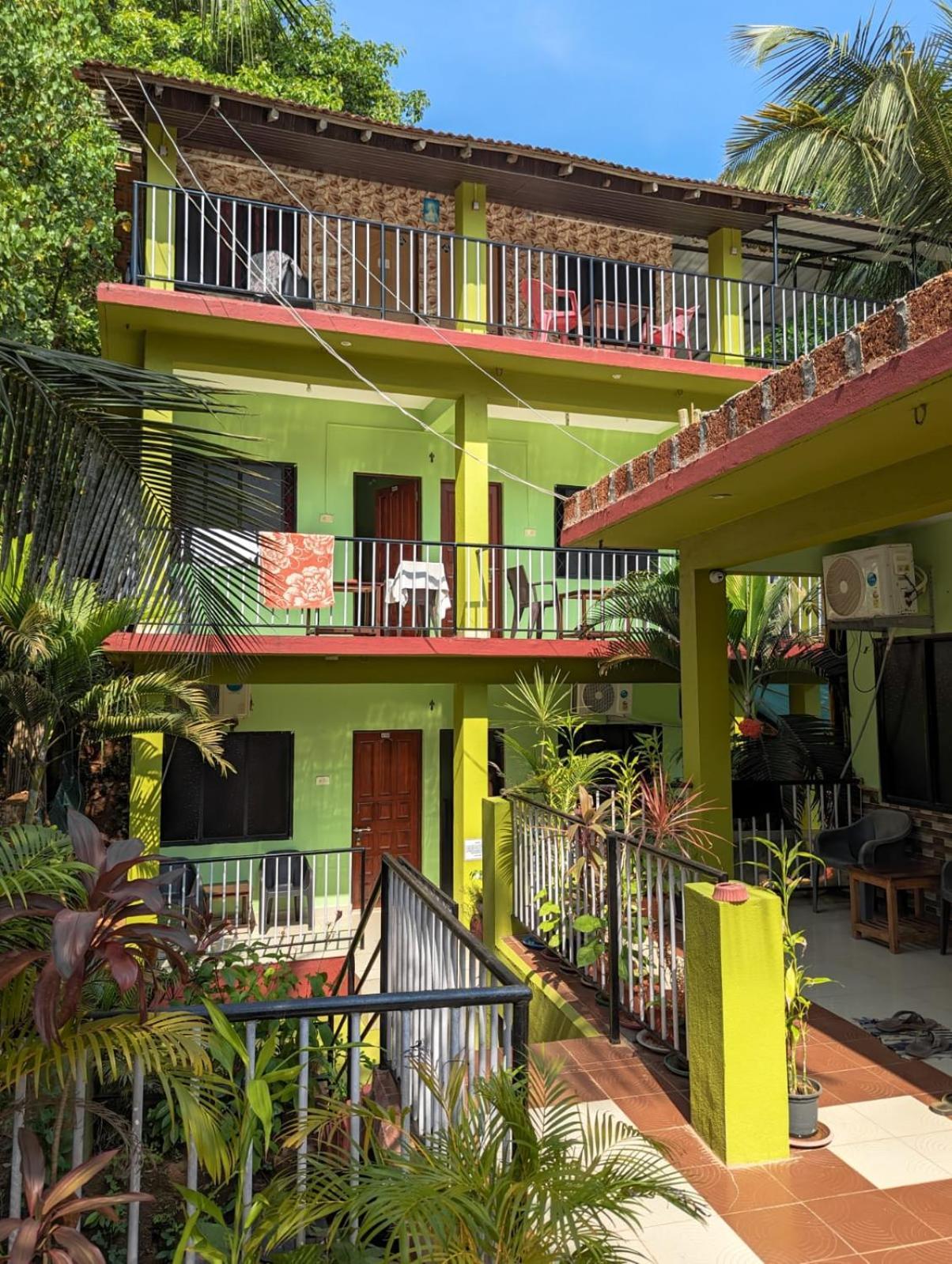 Luciano Guest House Arambol Esterno foto